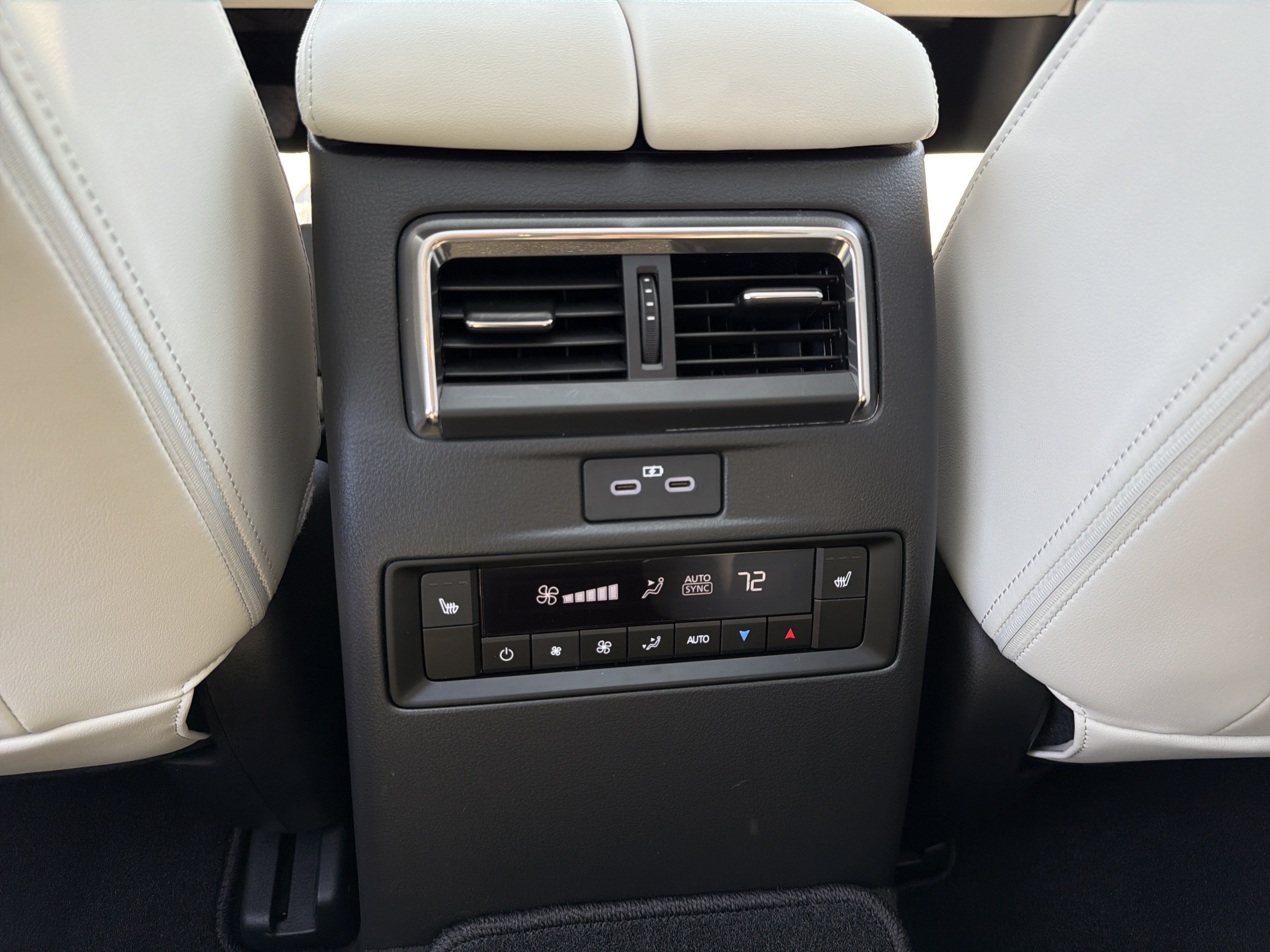 Certified 2024 MAZDA CX-90 Plug-In Hybrid w/ Premium Plus AWD/4WD image 58