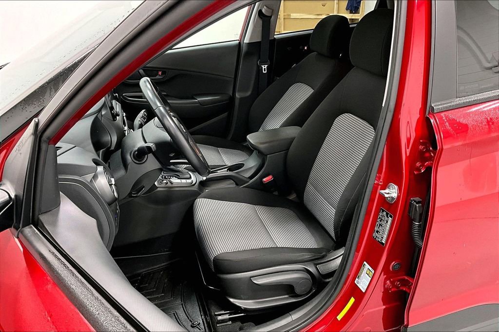 Used 2021 Hyundai Kona SEL AWD/4WD image 31