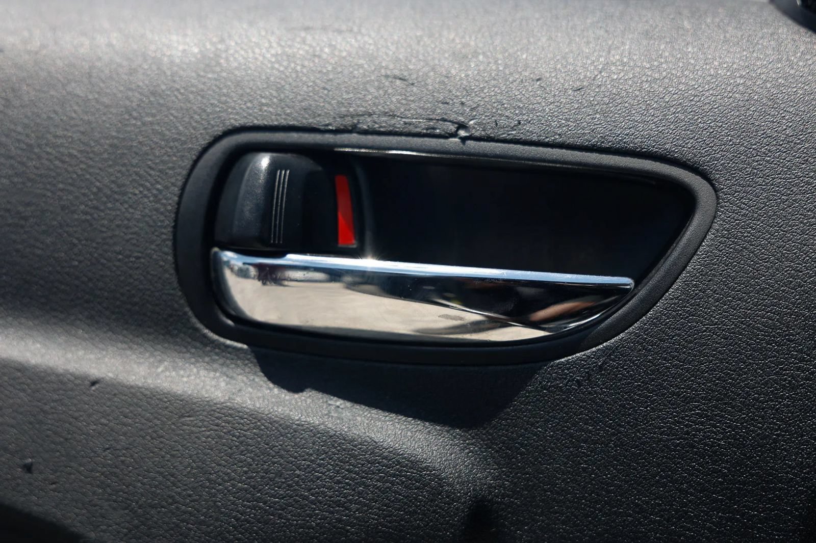Used 2014 Lexus IS 250C w/ Luxury Package RWD image 42