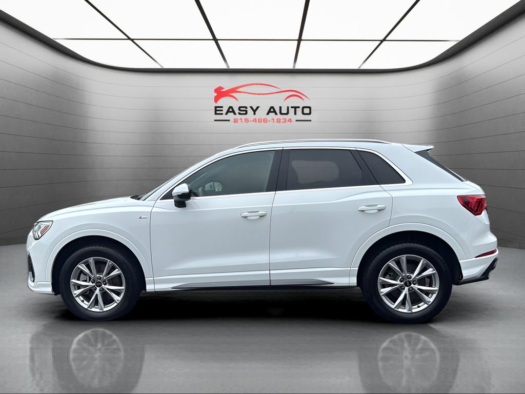 Used 2023 Audi Q3 2.0T Premium image 2