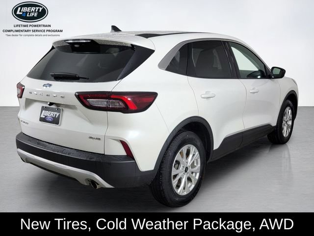 Used 2023 Ford Escape Active AWD/4WD image 3