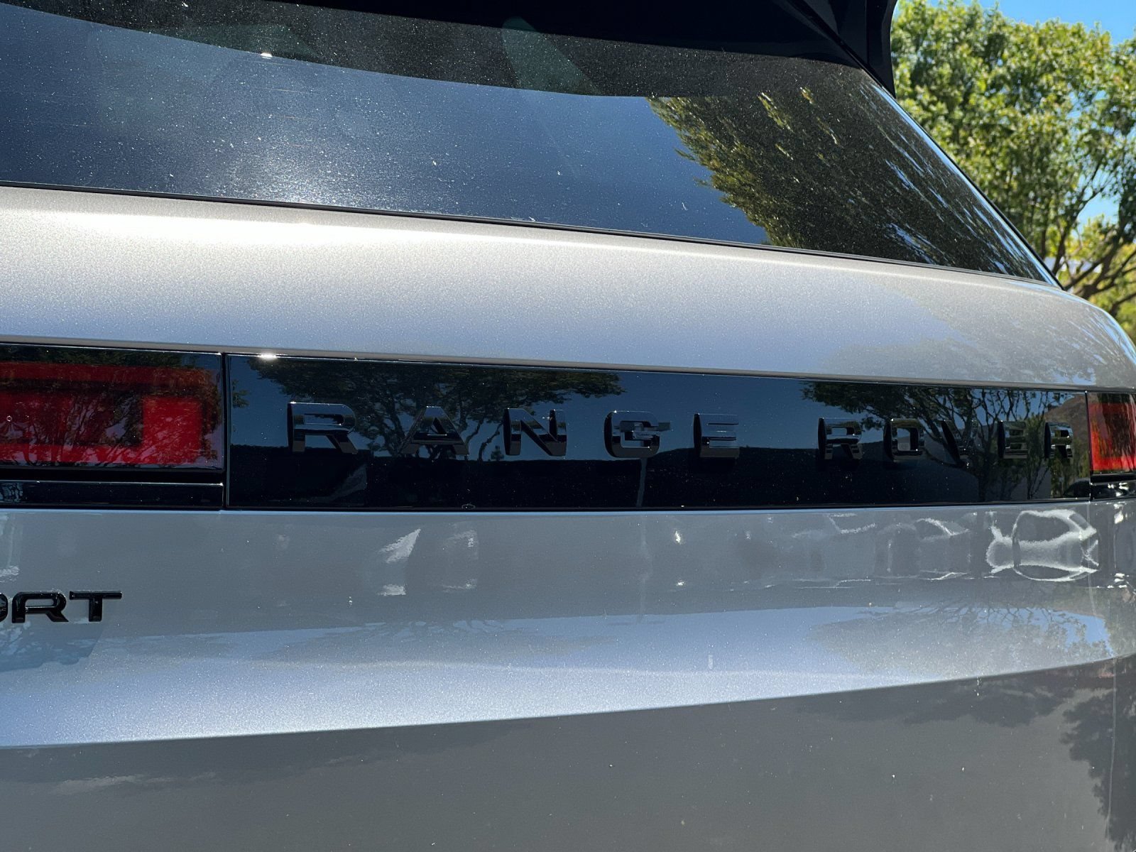 New 2026 Land Rover Range Rover Sport Dynamic SE AWD/4WD image 27