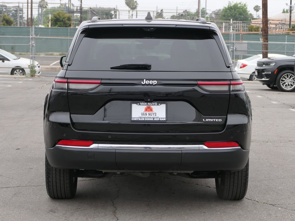 Used 2023 Jeep Grand Cherokee Limited w/ Luxury Tech Group II RWD image 6