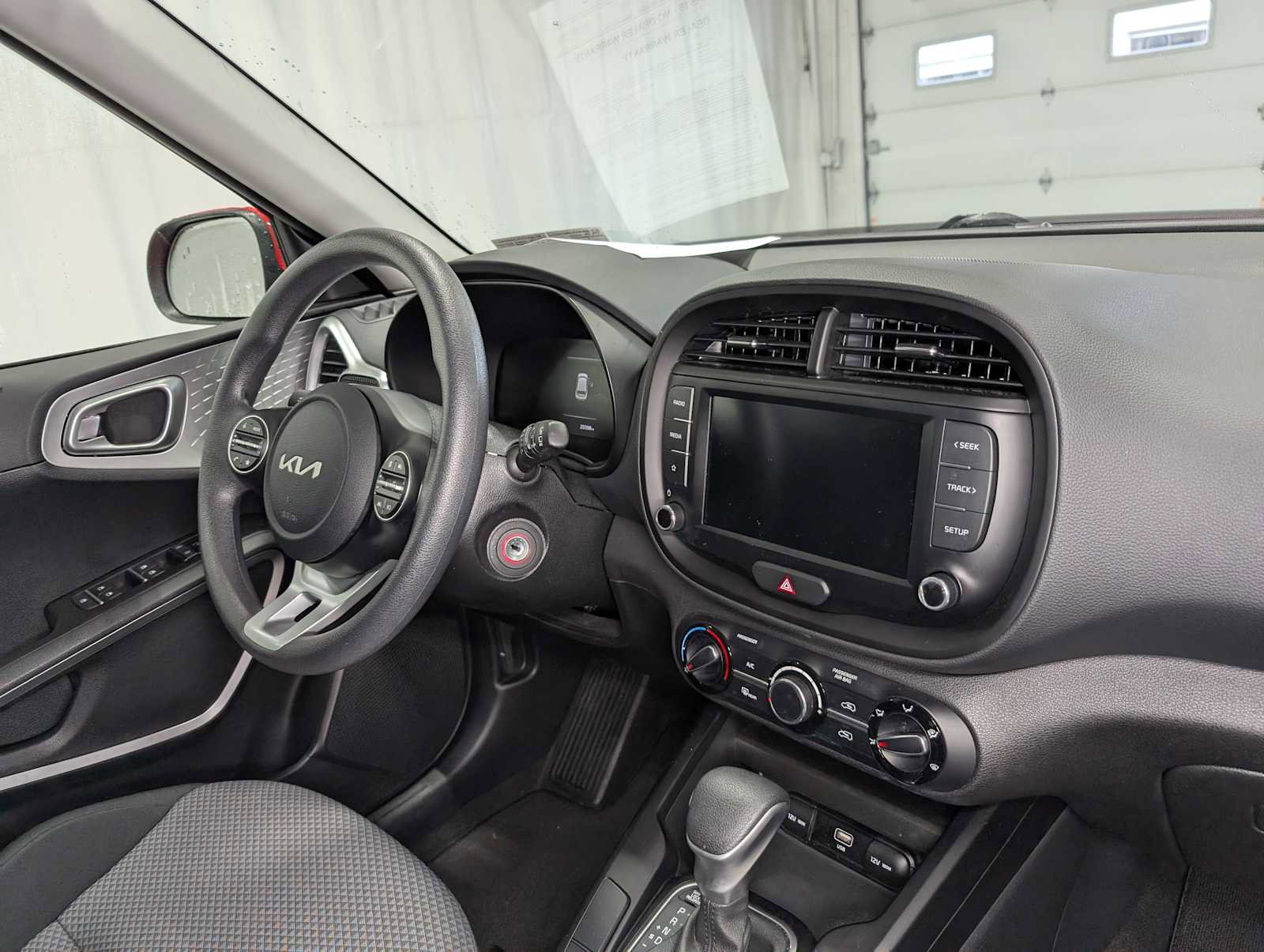 Certified 2023 Kia Soul LX w/ LX Technology Package image 39