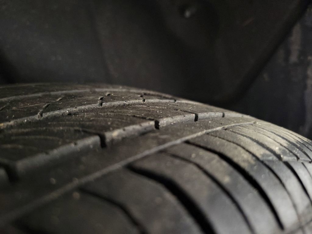 Used 2023 Toyota Corolla Cross SE image 11