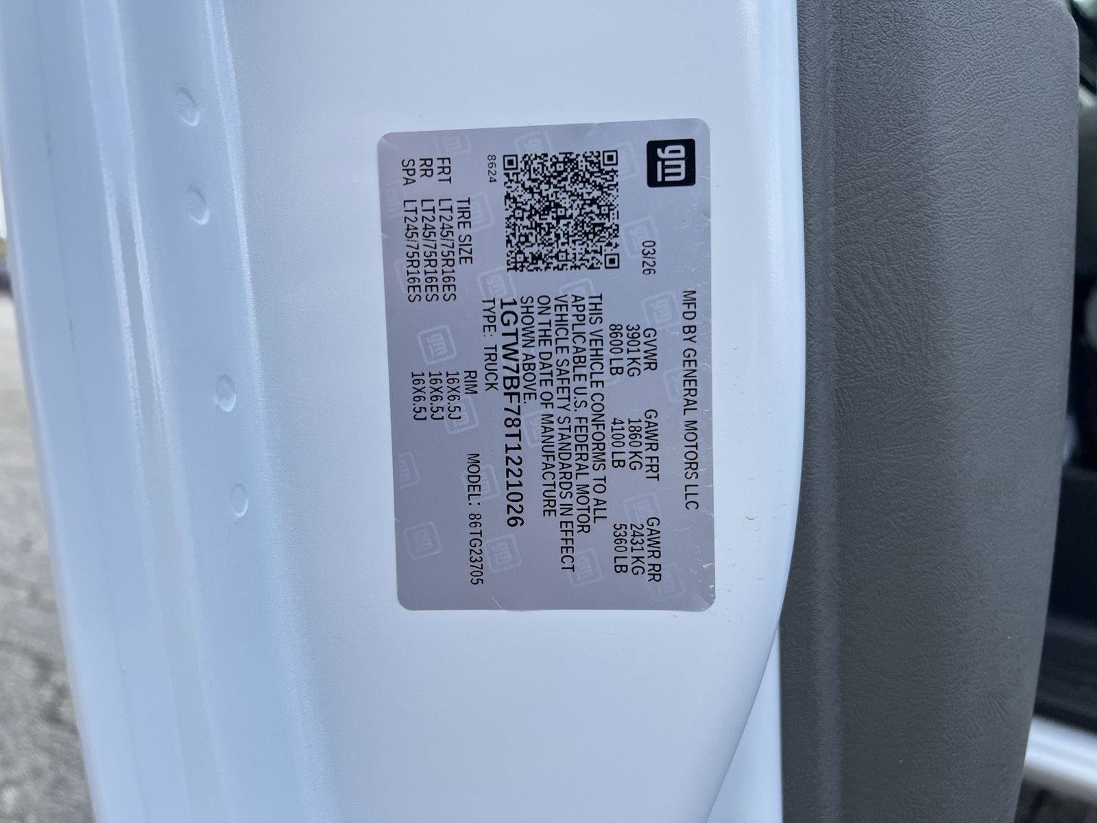 New 2026 GMC Savana 2500 Extended RWD image 38