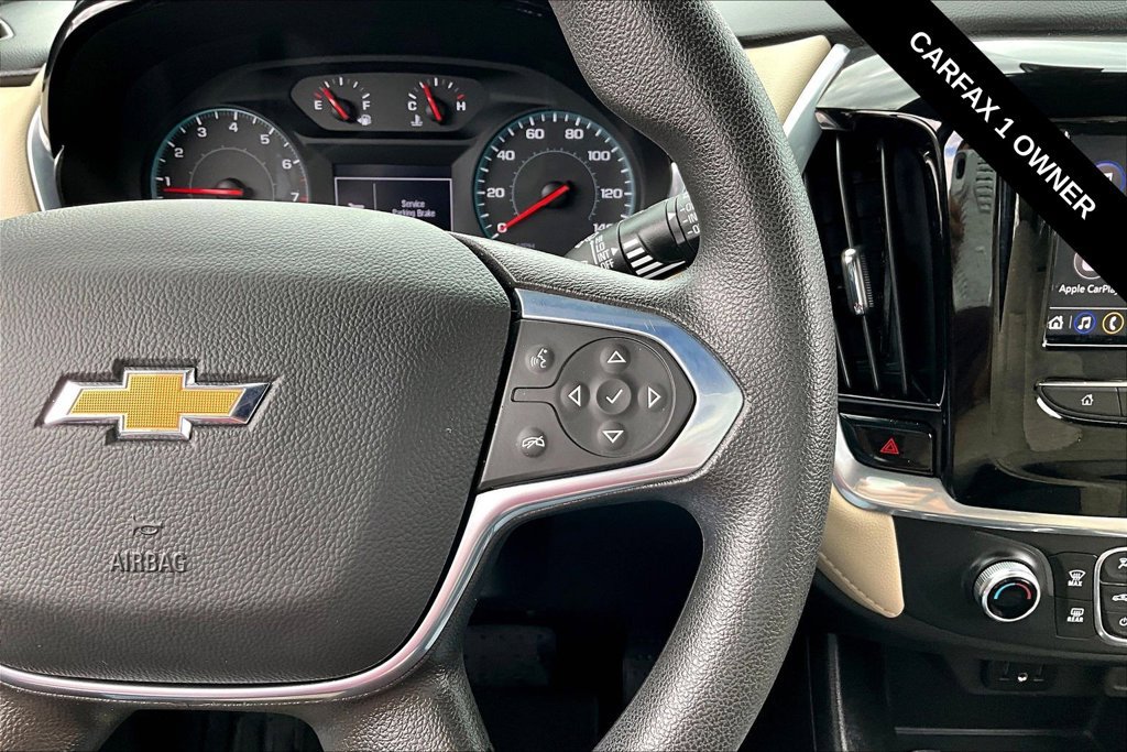 Used 2022 Chevrolet Traverse LS FWD image 17