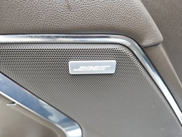 Used 2025 Chevrolet Silverado 1500 LT Trail Boss w/ Convenience Package II AWD/4WD image 11