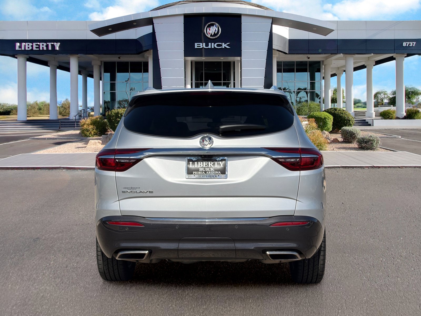 Used 2020 Buick Enclave Premium w/ Surround and Sites Package FWD image 9