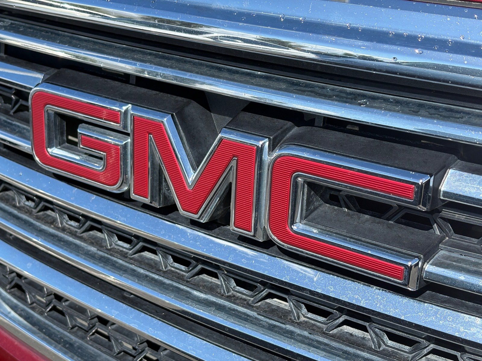 Used 2018 GMC Acadia SLE FWD image 6