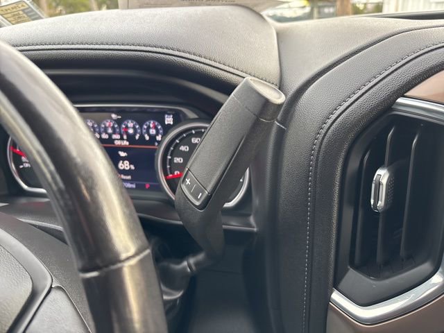 Used 2021 Chevrolet Silverado 1500 High Country w/ Technology Package image 32