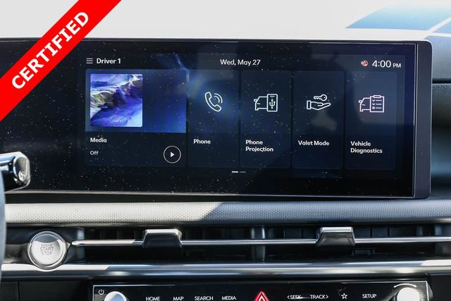 Certified 2025 Hyundai Santa Cruz SE FWD image 16