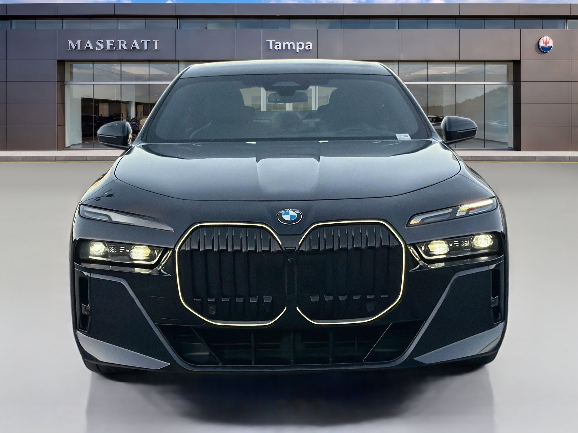 Used 2026 BMW 740i RWD image 8