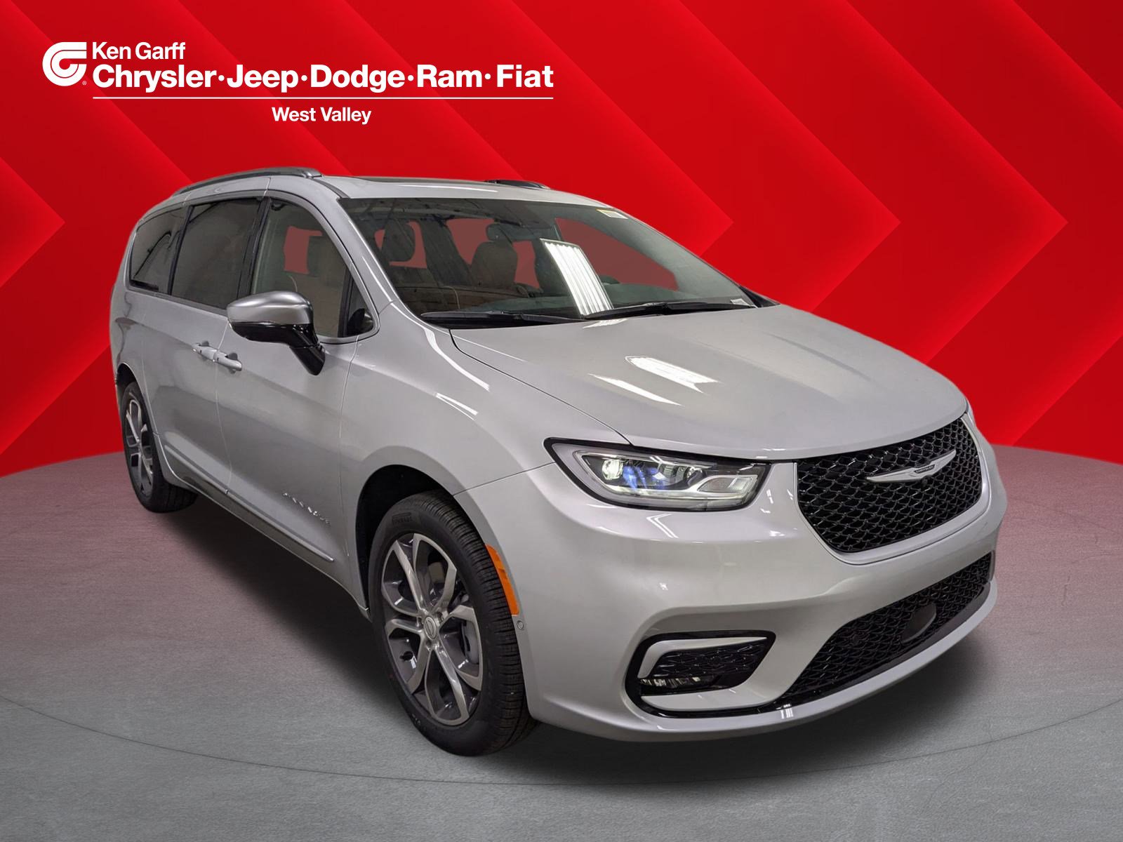 New 2026 Chrysler Pacifica Pinnacle image 1