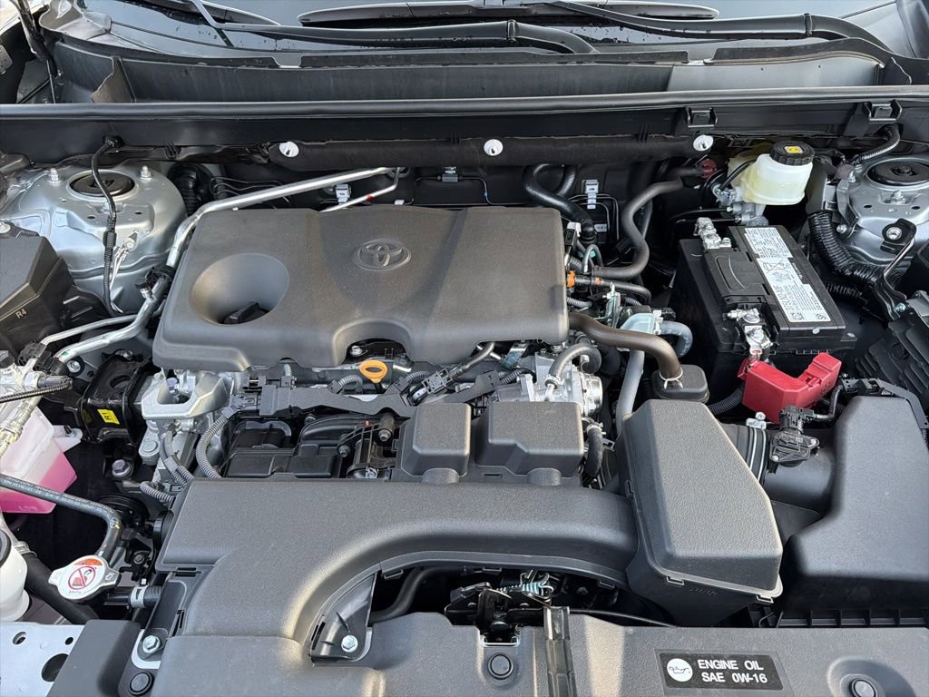 Used 2025 Toyota RAV4 Limited image 30