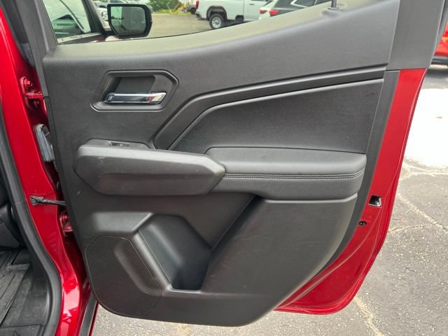 Used 2023 GMC Canyon Elevation w/ Elevation Premium Package AWD/4WD image 12