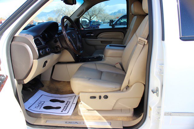 Used 2013 GMC Sierra 2500 Denali w/ Suspension Package, Off-Road image 6