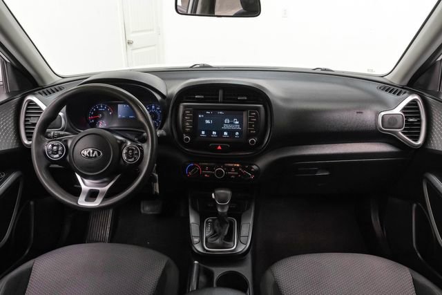 Used 2021 Kia Soul LX FWD image 15