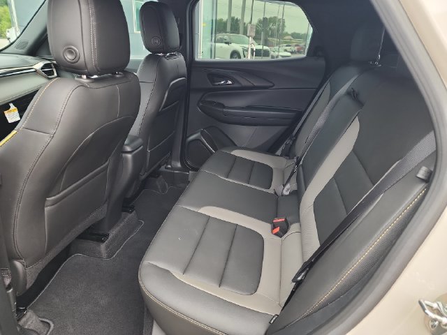 Used 2026 Chevrolet TrailBlazer ACTIV w/ Driver Confidence Package FWD image 21