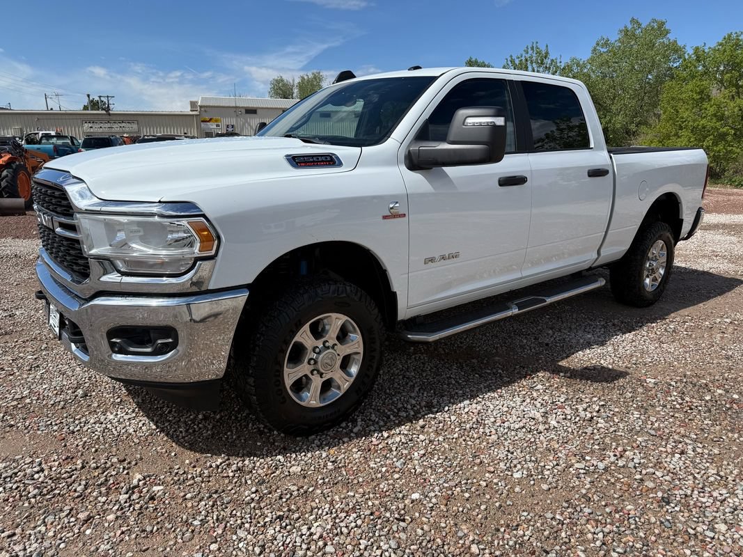 Used 2024 RAM 2500 Big Horn w/ Off Road Package AWD/4WD image 9