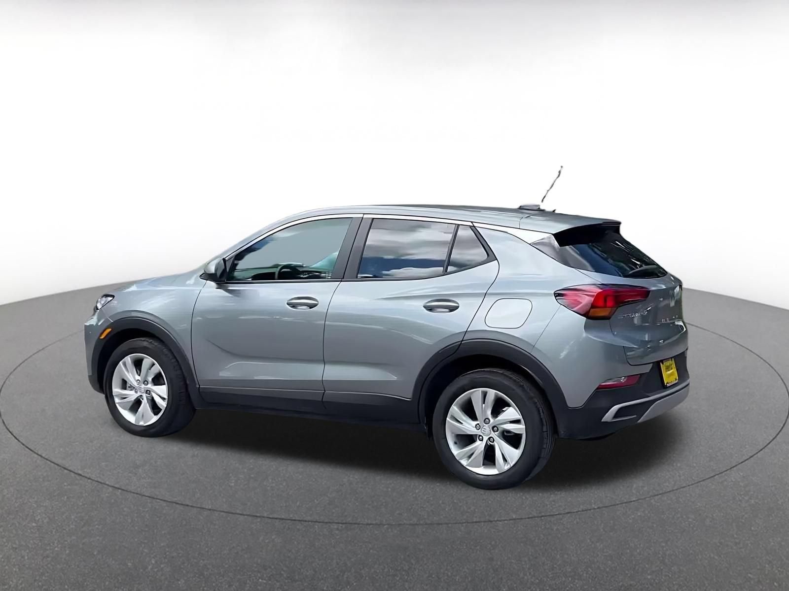 Used 2026 Buick Encore GX Preferred FWD image 8