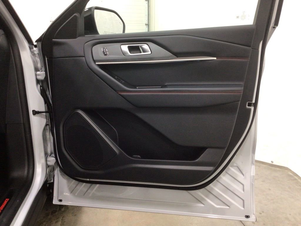 New 2026 Ford Explorer ST image 44