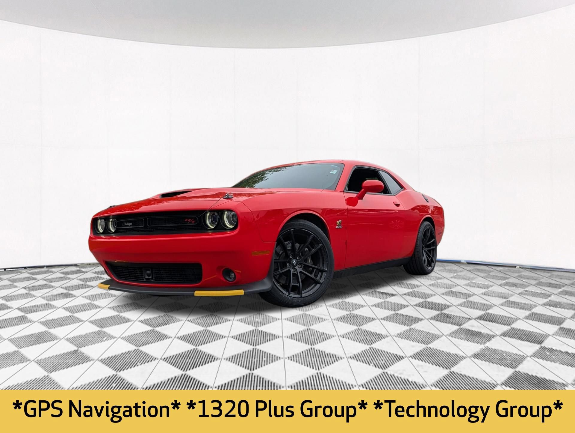Used 2020 Dodge Challenger R/T Scat Pack w/ 1320 Plus Group RWD image 2