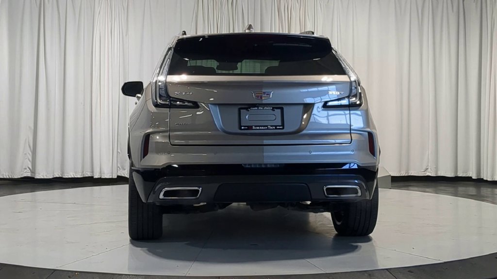 Used 2024 Cadillac XT4 Sport AWD/4WD image 7