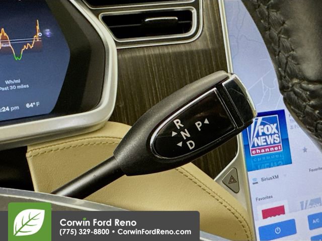 Used 2014 Tesla Model S Base image 17