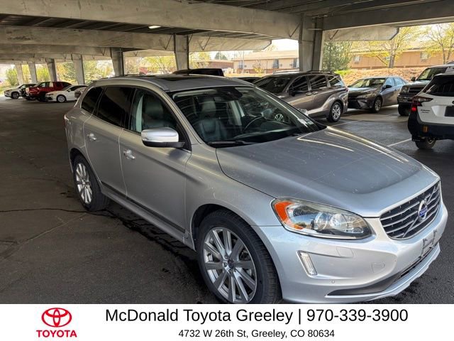 Used 2017 Volvo XC60 T5 Inscription w/ Preferred Option Package image 8
