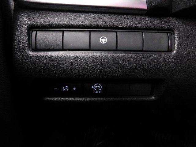 Certified 2023 Nissan Rogue SV image 38