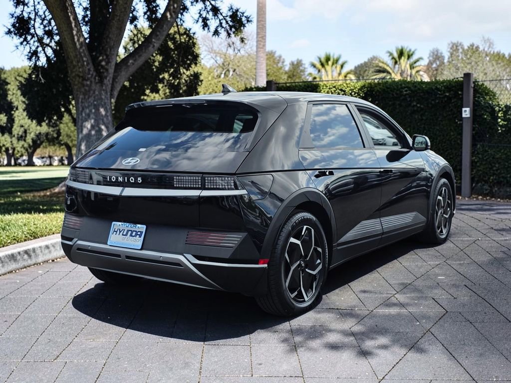 Certified 2022 Hyundai Ioniq 5 SE RWD image 5