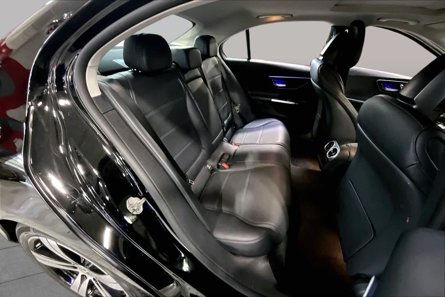 Used 2022 Mercedes-Benz C 300 4MATIC Sedan image 21
