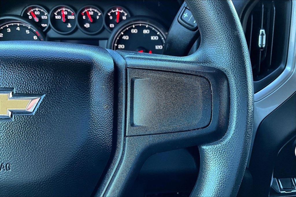 Used 2024 Chevrolet Silverado 1500 Custom image 21