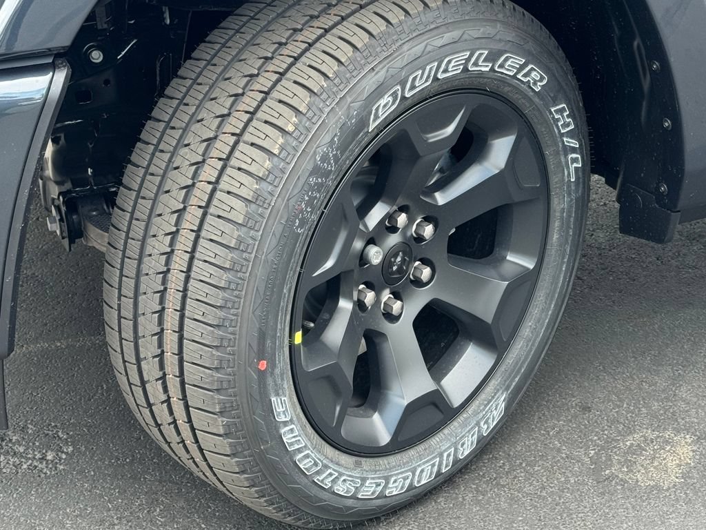 New 2026 RAM 1500 Big Horn w/ Night Edition AWD/4WD image 10