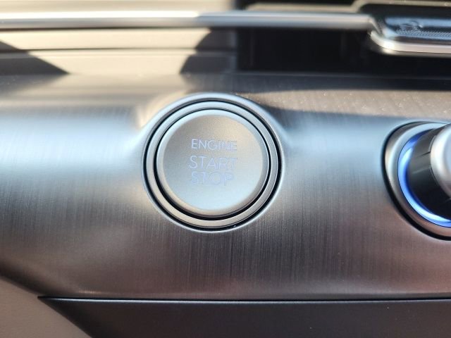 New 2026 Hyundai Kona SE image 17