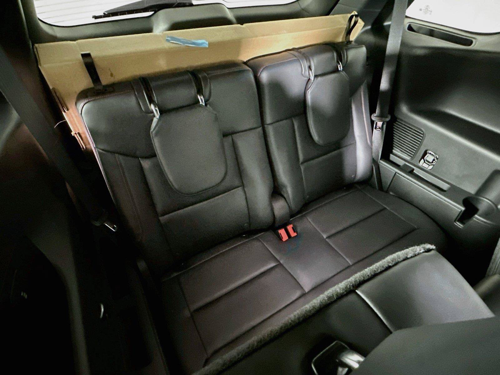 New 2026 Ford Explorer ST-Line w/ ST-Line Street Pack AWD/4WD image 28