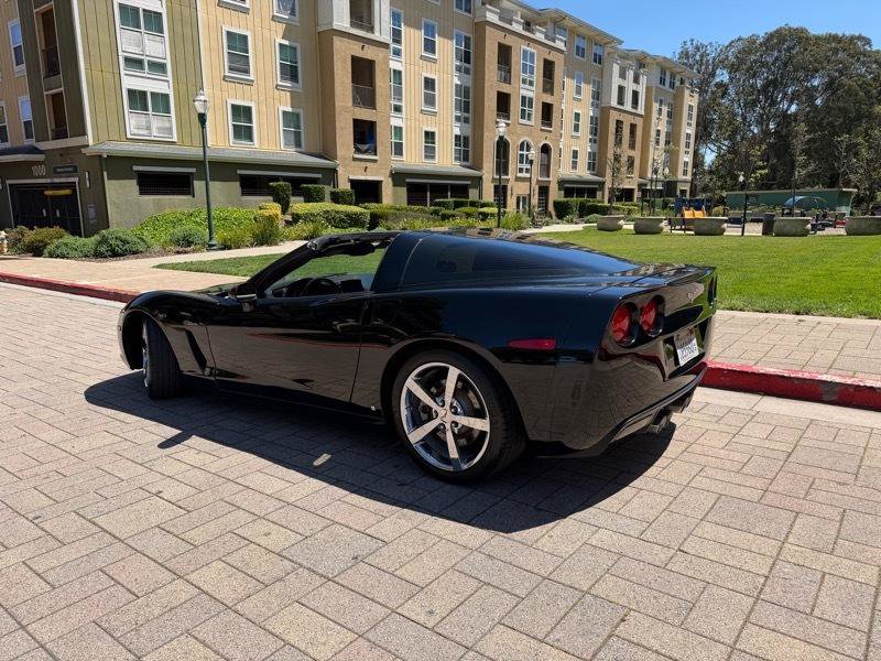 Used 2009 Chevrolet Corvette Coupe w/ Preferred Equipment Group RWD image 8
