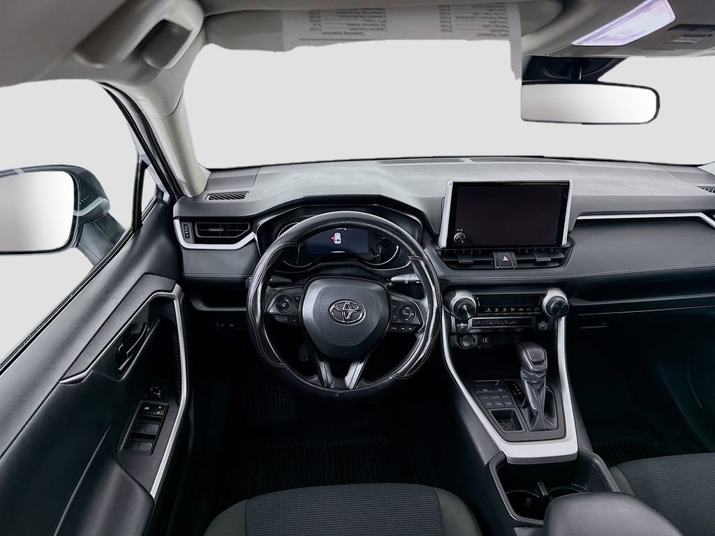 Certified 2023 Toyota RAV4 LE image 15