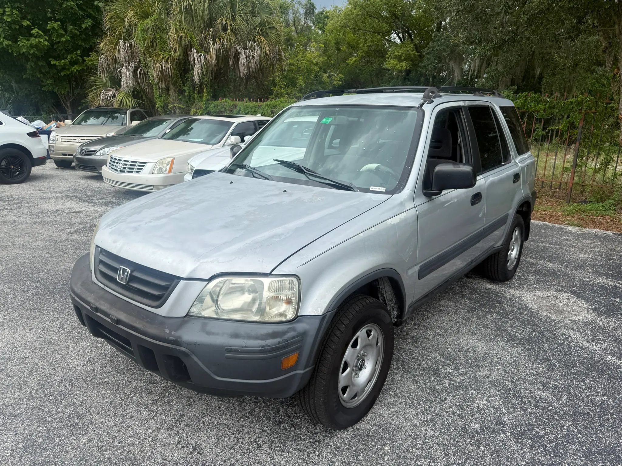 Used 1999 Honda CR-V LX image 1