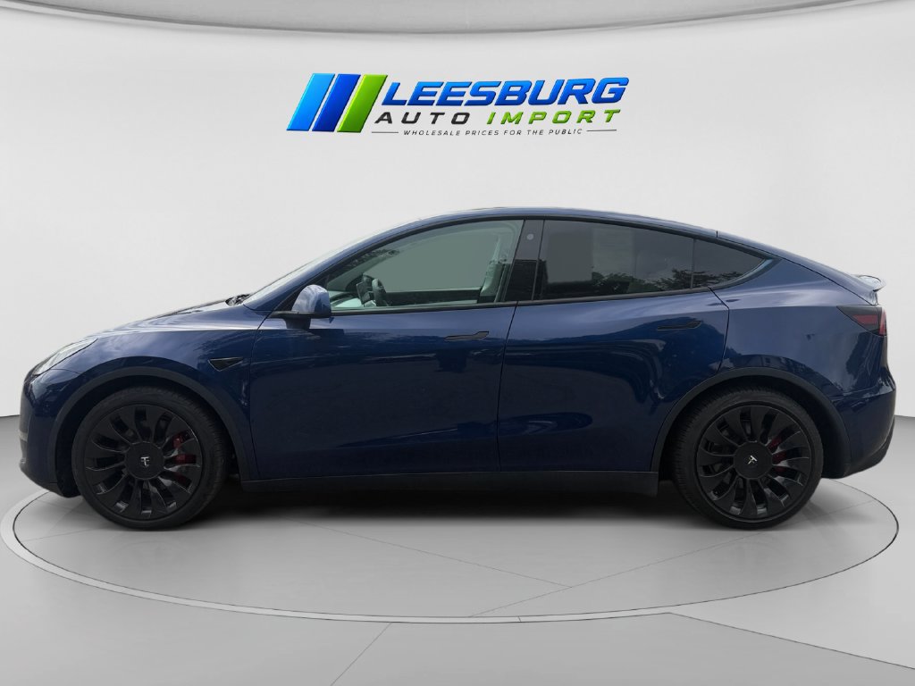 Used 2021 Tesla Model Y Performance AWD/4WD image 2