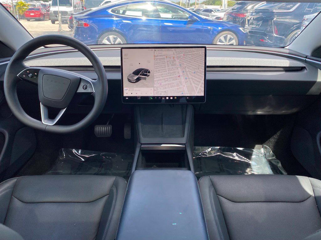 Used 2024 Tesla Model 3 Standard Range RWD image 2