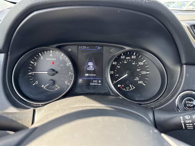 Used 2020 Nissan Rogue SV w/ Premium Package image 33