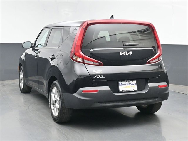 Used 2022 Kia Soul LX w/ Technology Package image 12