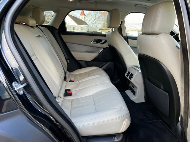 Used 2018 Land Rover Range Rover Velar S AWD/4WD image 19
