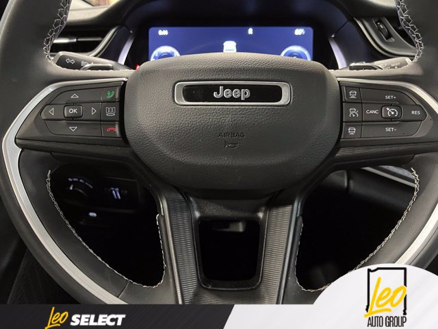 Used 2023 Jeep Grand Cherokee L Laredo w/ Luxury Tech Group I AWD/4WD image 18
