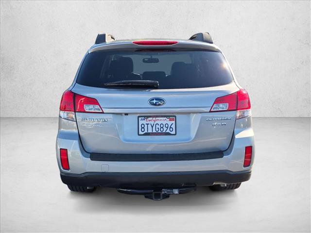 Used 2010 Subaru Outback 3.6R Limited AWD/4WD image 7