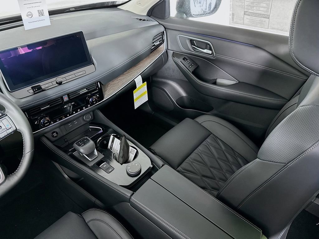 New 2026 Nissan Rogue Platinum w/ Platinum Premium Package image 31