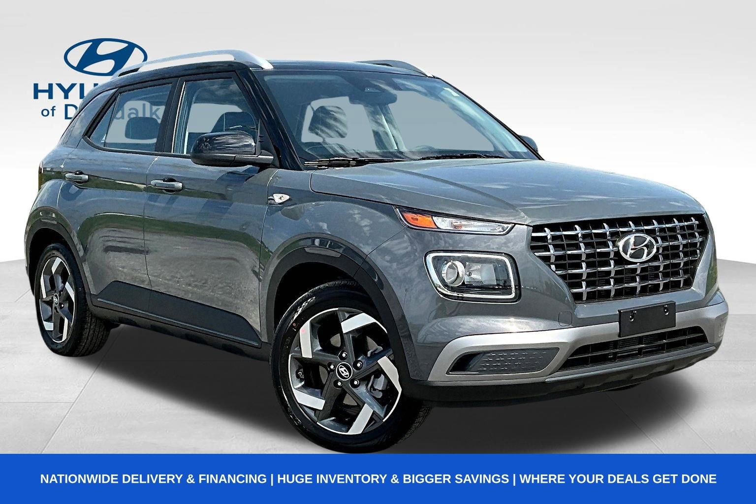 Used 2026 Hyundai Venue SEL image 4