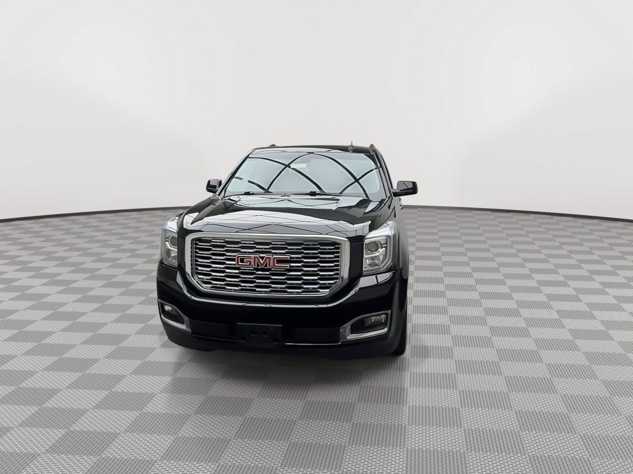 Used 2018 GMC Yukon XL Denali w/ Denali Ultimate Package AWD/4WD image 40